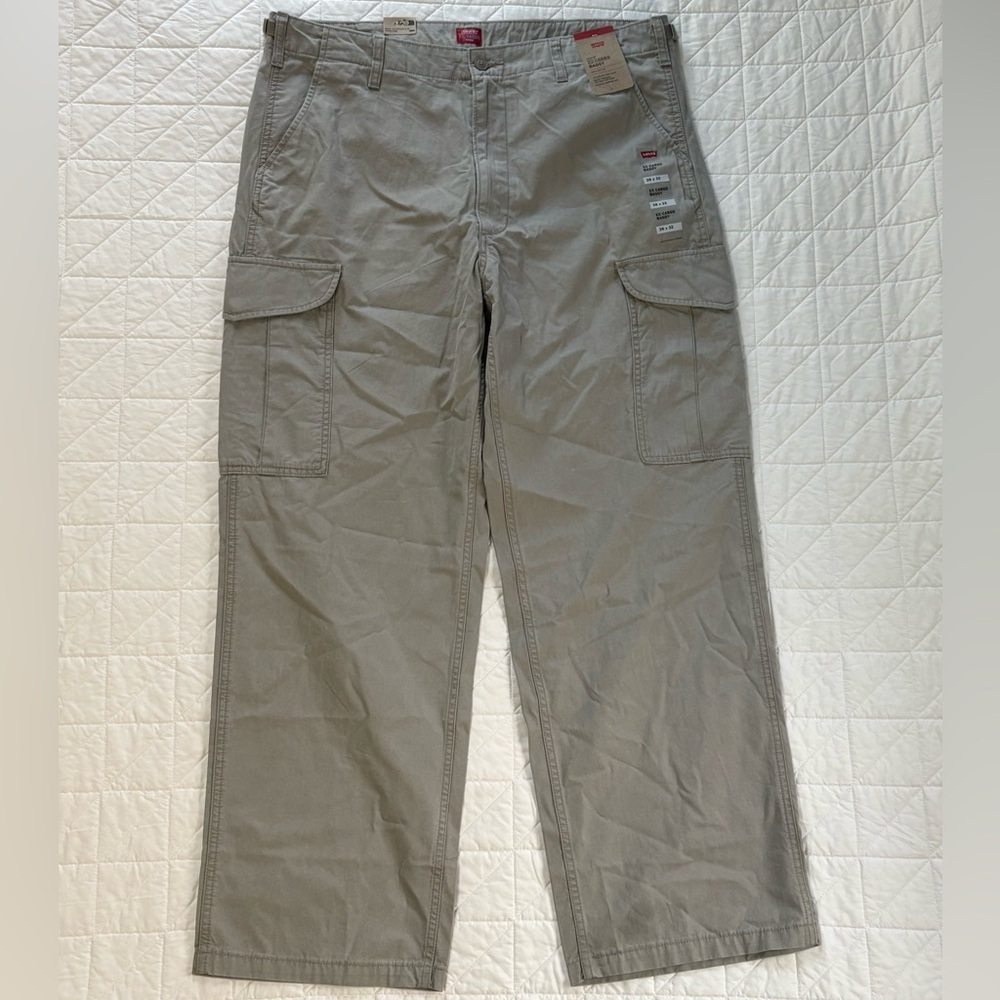 Levi’s Cargo Baggy Pants 38x32 Tan Khaki New With Tags Streetwear